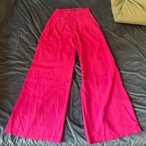 Wide leg pants